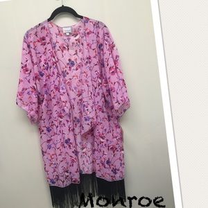 LuLaRoe Monroe Kimono